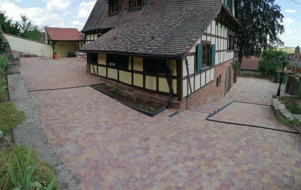 Pose de pavés et de dalles en béton à Saverne : votre pavage et votre dallage mis en place par un professionnel